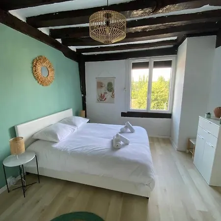 Maison De A Colombages, Wifi, Jardin